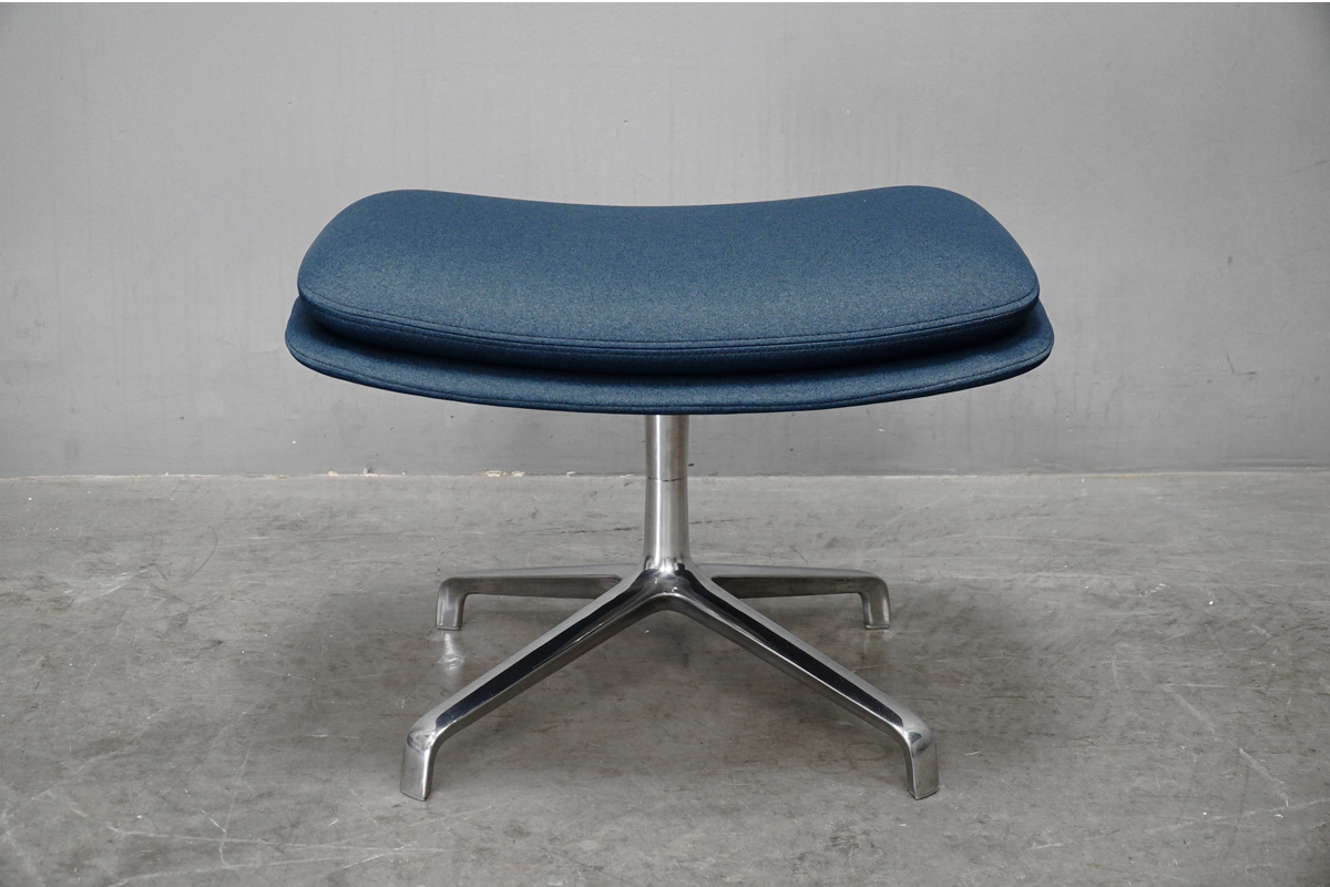 HermanMiller(ハーマンミラー) Striad(ストライアド)ハイバックラウンジチェア＆オットマンセット