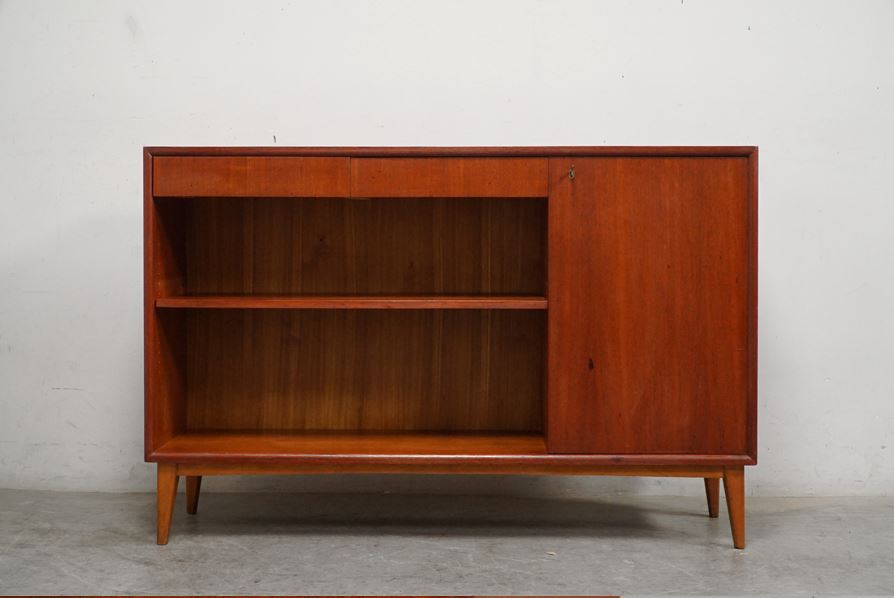 ヴィンテージ家具ブックキャビネット