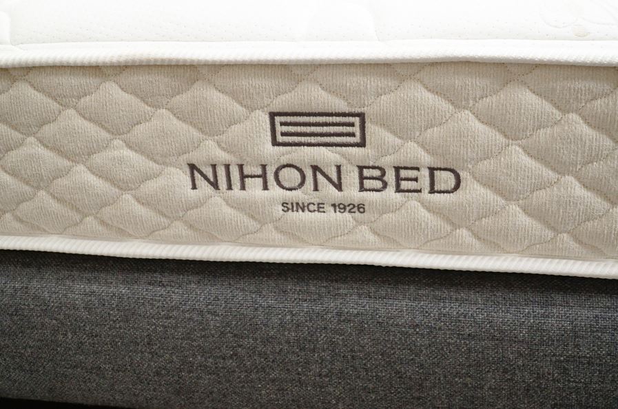 マットレス側面｜NIHON BED(日本ベッド)クイーンベッド
