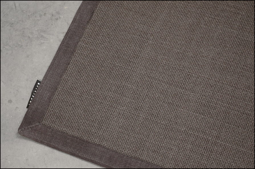 Cassina ixc.(カッシーナ イクスシー) RUCKSTUHL(ルクスツール) ラグマット カーペット