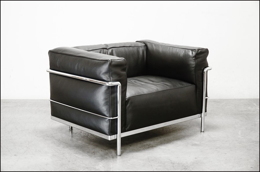 Cassina(カッシーナ) 3 FAUTEUIL GRAND CONFORT(LC3) 1人掛けソファ