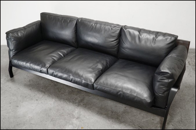 Cassina(カッシーナ) 285-06 ELORO (エローロ)3人掛ソファ