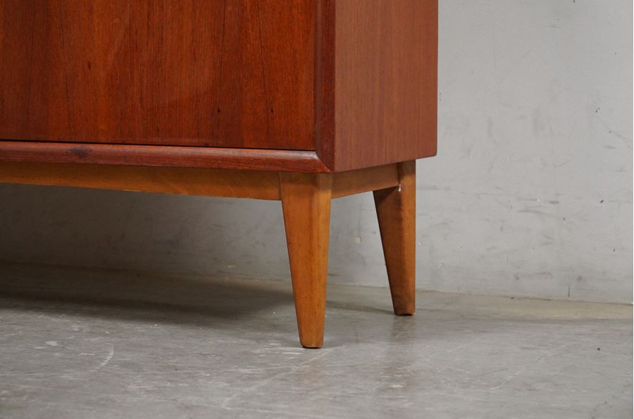 ヴィンテージ家具ブックキャビネット