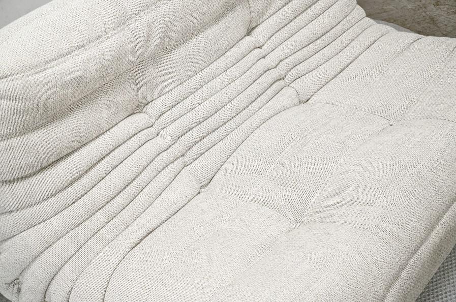 ligne roset (リーンロゼ) TOGO (トーゴ)2人掛けソファ