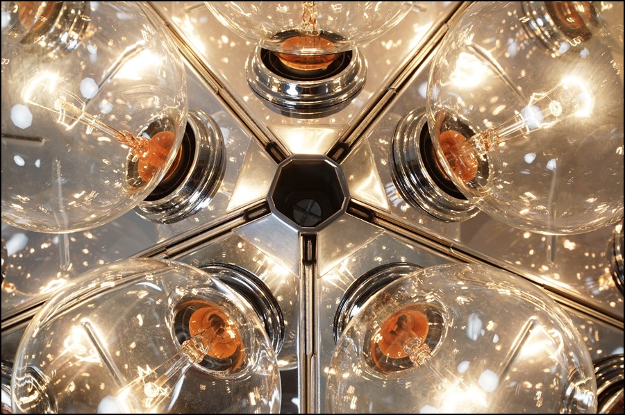 FLOS(フロス) TARAXACUM 88 C/W(タラクサカム) 照明 カスティリオーニ