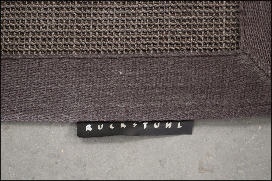 Cassina ixc.(カッシーナ イクスシー) RUCKSTUHL(ルクスツール) ラグマット カーペット