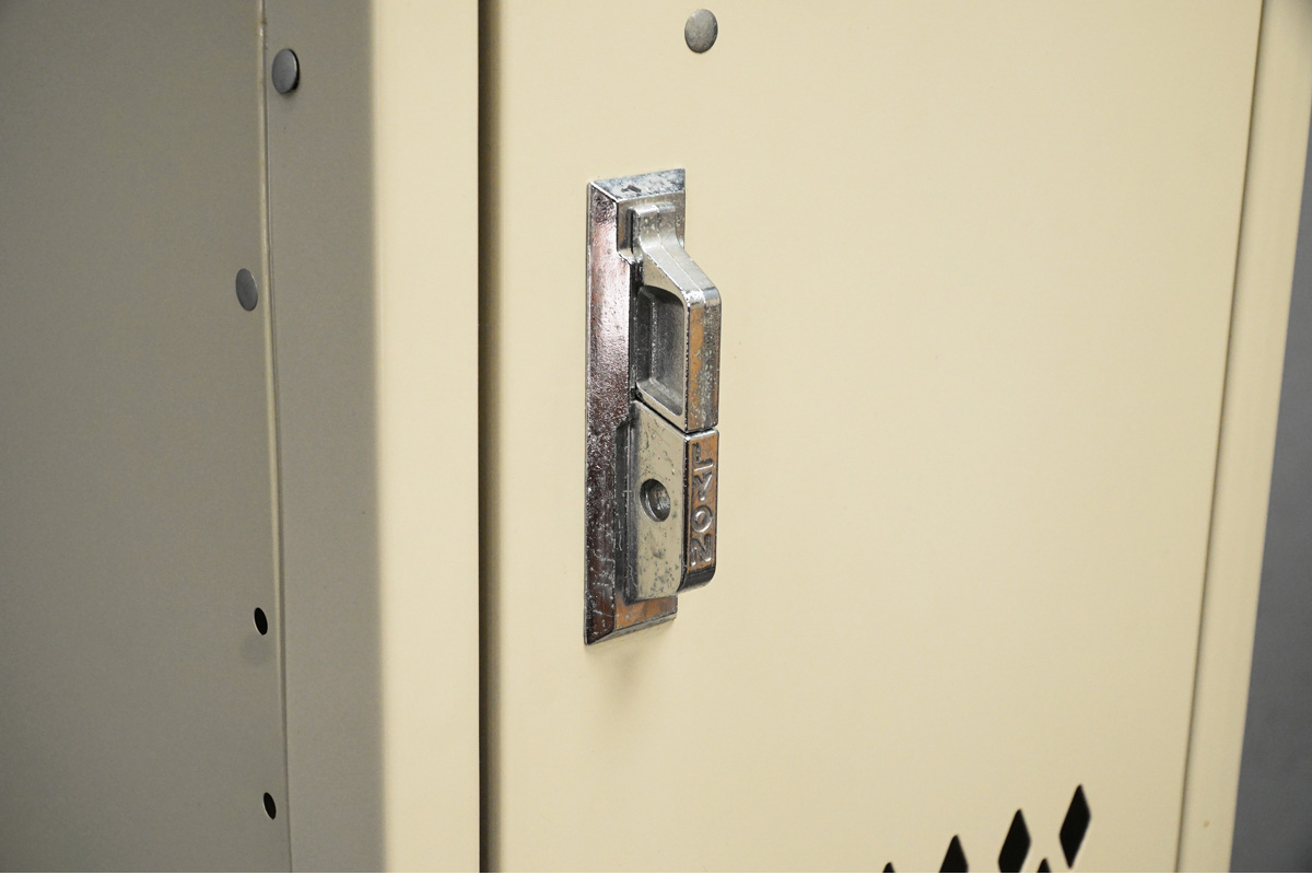 P.F.S Pacific furniture service(パシフィックファニチャーサービス) LYON(リヨン) 2TIER DIA ロッカー2ドア 拡大