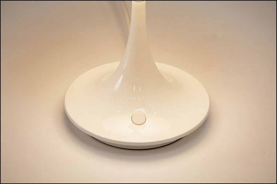 louis poulsen(ルイスポールセン) PANTHELLA 160 PORTABLE(パンテラ160 ポータブル) テーブルライト