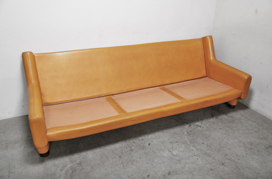 フレーム｜Vatne Mobler(バットネ)3人掛けソファ