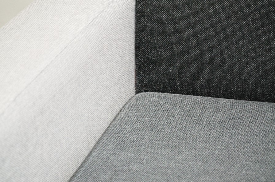 Airconditioned(エアコンディションド) KARATE CHOP SOFA(カラテ チョップ ソファ)2人掛け