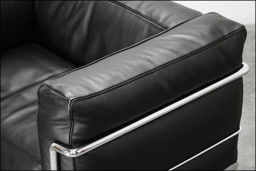 Cassina(カッシーナ) 3 FAUTEUIL GRAND CONFORT(LC3) 1人掛けソファ