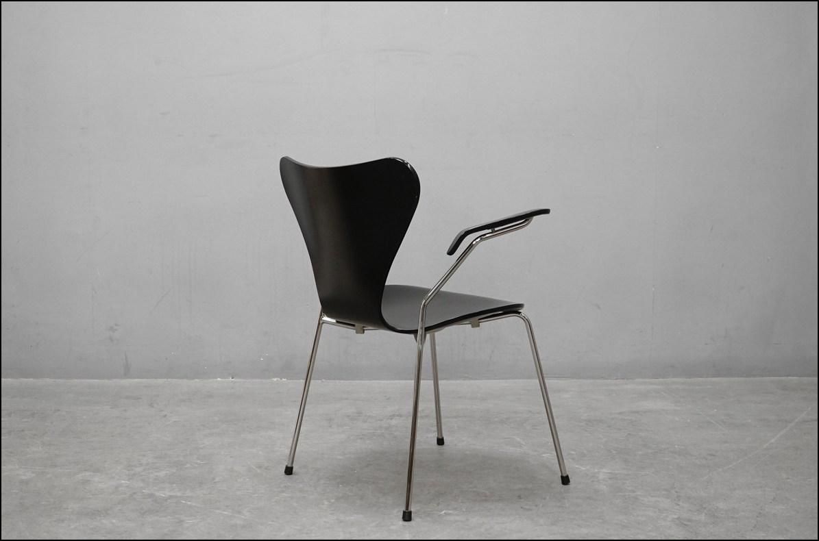 FritzHansen(フリッツハンセン ) Series 7(セブンチェア) アームチェア 高価買取-アドア東京-