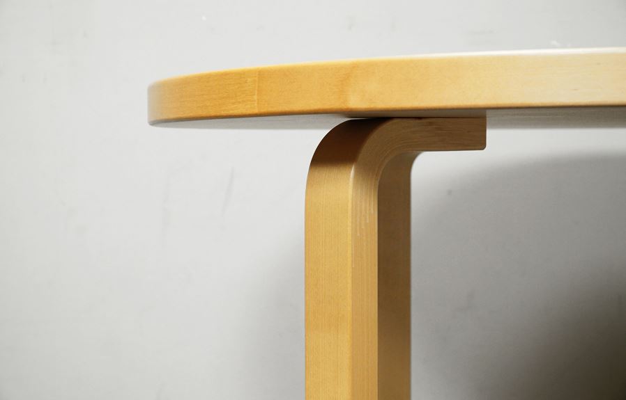 artek(アルテック) ダイニングテーブル