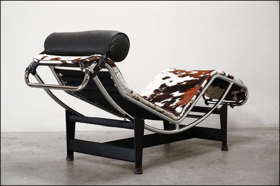 IDC大塚家具 ル・コルビュジエ LC4 Chaise Lounge(LC4 シェーズロング) Cassina(カッシーナ)
