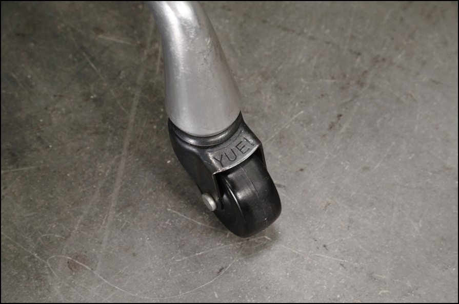 HermanMiller(ハーマンミラー) Eames Aluminum Group(イームズアルミナムグループ) マネージメントチェア