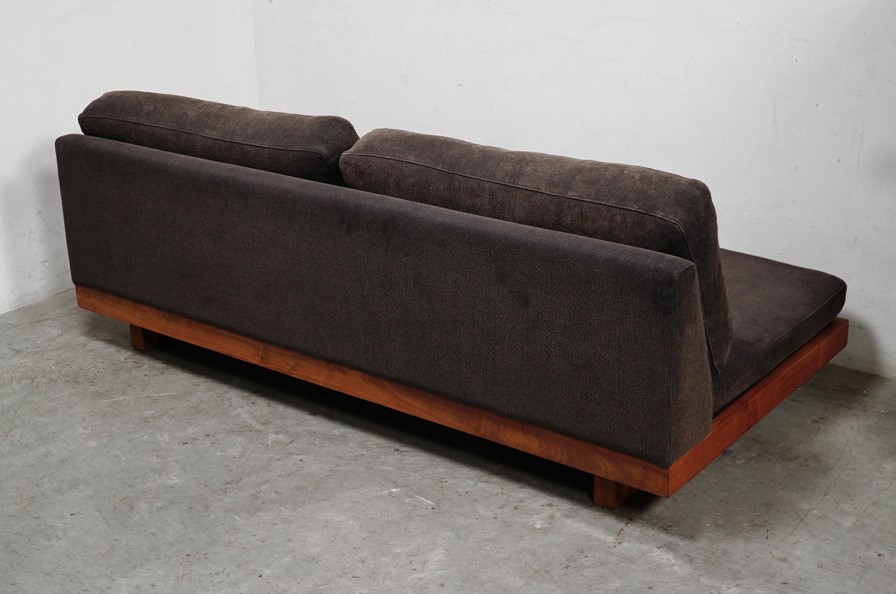 後方｜Master Wal (マスターウォール) DANISH SOFA(デニッシュソファ) 3人掛けソファ