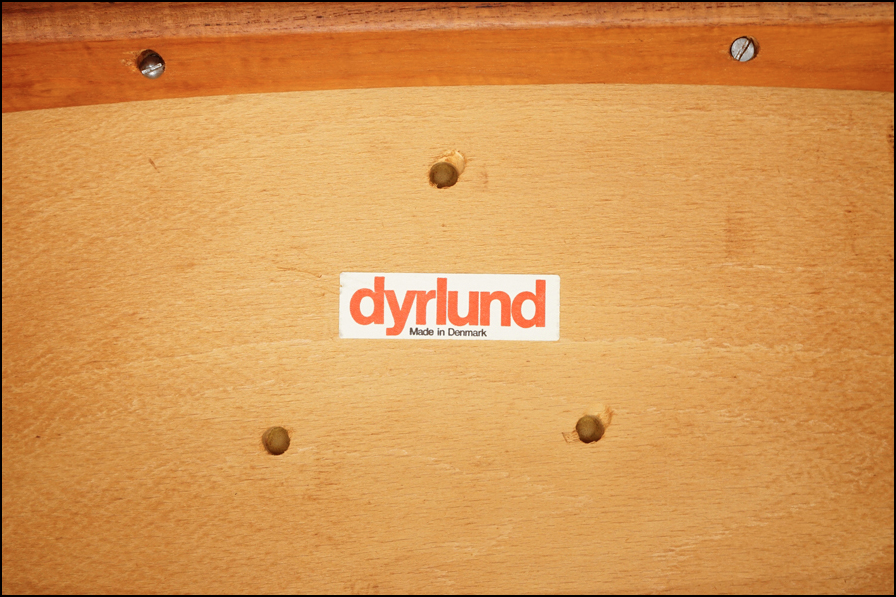 北欧デンマーク製 Dyrlund(デューロン / デュランド)ハーフアーム ダイニングチェア