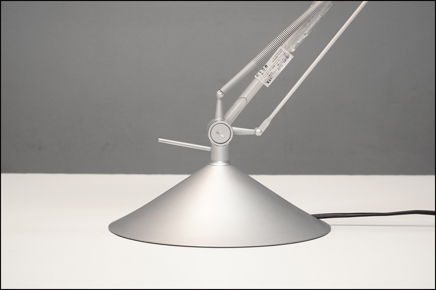 FLOS(フロス) ARCHIMOON K(アーキムーンK) デスクランプ 照明 ライト ヤマギワ Cassina ixc.カッシーナ