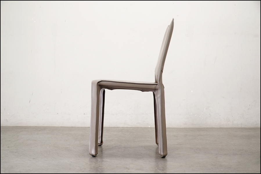 Cassina (カッシーナ) 412 CAB(キャブ )アームレスチェア マリオ・ベリーニ