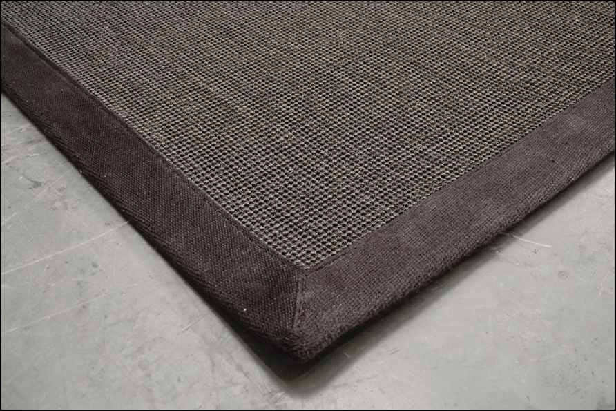 Cassina ixc.(カッシーナ イクスシー) RUCKSTUHL(ルクスツール) ラグマット カーペット