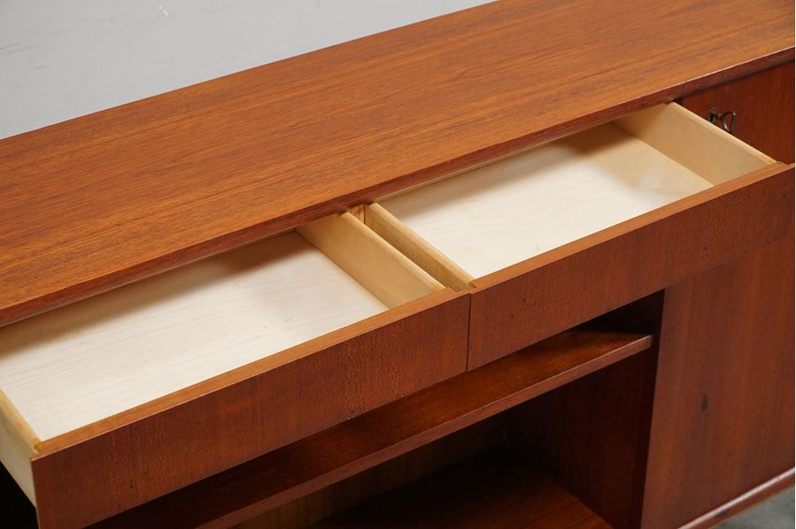 ヴィンテージ家具ブックキャビネット