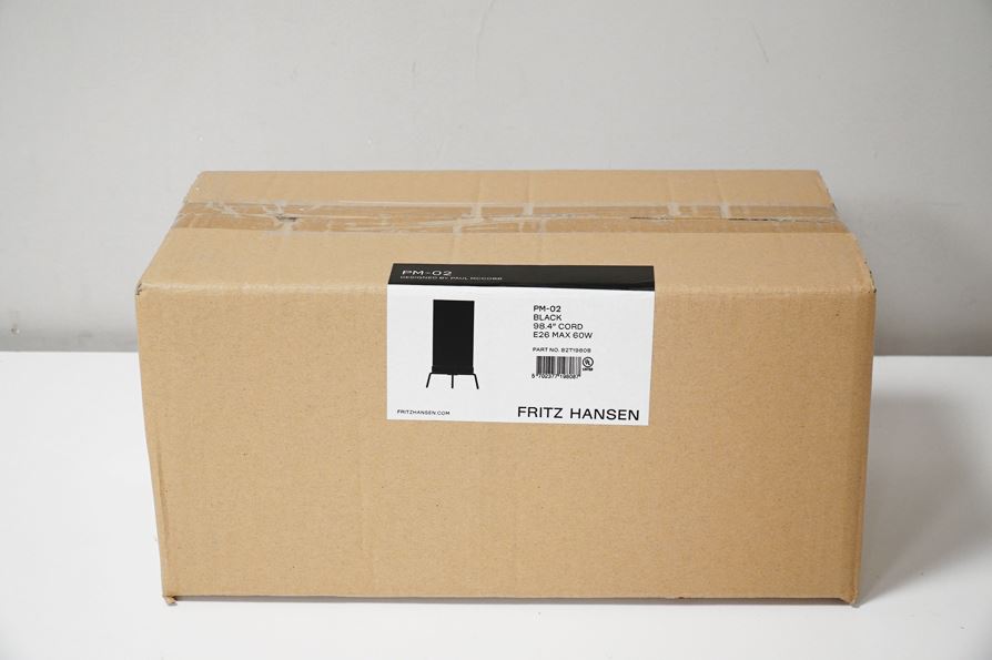 FRITZ HANSEN(フリッツ・ハンセン)PM-02