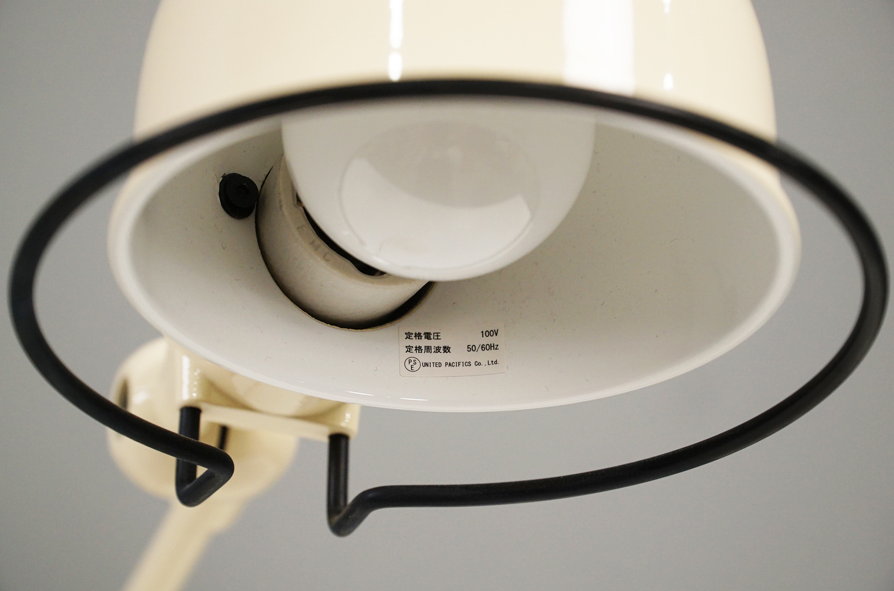 Jielde(ジェルデ)-アドア東京-  Signal Desk Lamp Ivory シグナルデスクランプ 照明 フランス 限定IDEE別注色 アイボリー