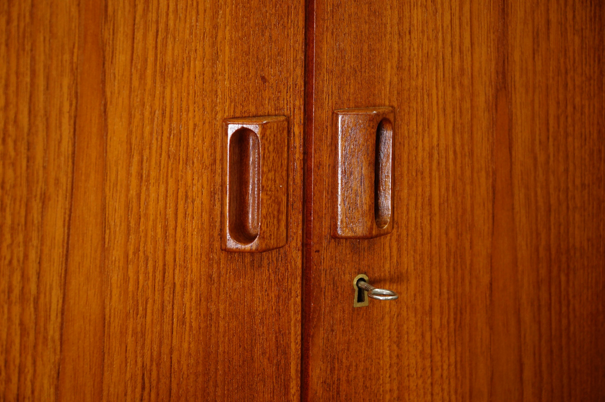 北欧デンマーク Soborg Mobler製 Borge Mogensen(ボーエ・モーエンセン) ヴィンテージ キャビネット　取っ手拡大