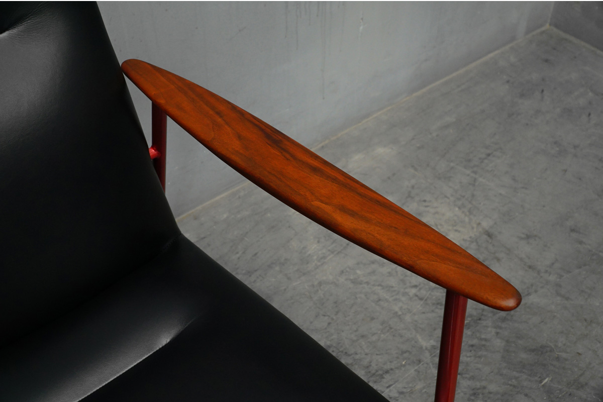 Ritzwell (リッツウェル) RIVAGE(リヴァージュ) ラウンジチェア LXレザー 本革 ブラック　アーム