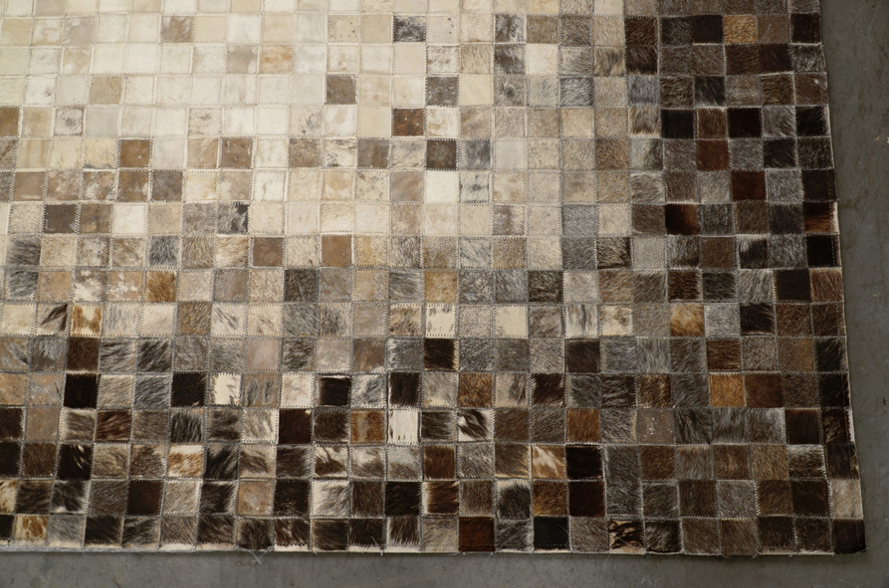 Boconcept (ボーコンセプト) -アドア東京- Random (ランダム) カウ ラグ カーペット パッチワーク 北欧デンマーク