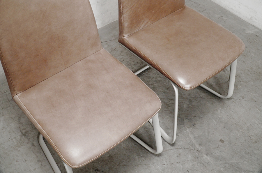 座面　Boconcept (ボーコンセプト) Lausanne(ローザンヌ) ダイニングチェア 本革 レザー　アドア東京