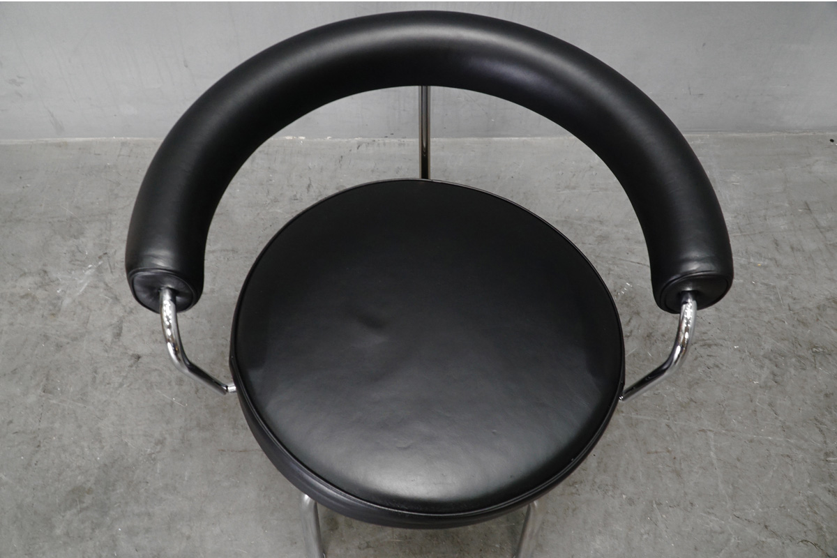 Cassina（カッシーナ）LC7 スウィベルチェア 買取｜コルビュジエの名作