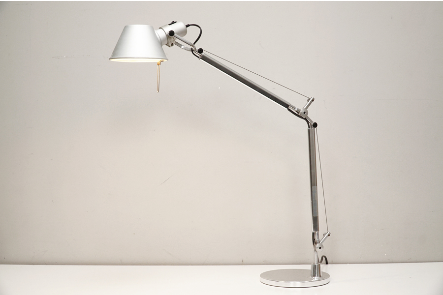 Artemide(アルテミデ) TOLOMEO MINI(トロメオ ミニ) スタンドライト デスクランプ ヤマギワ　アドア東京