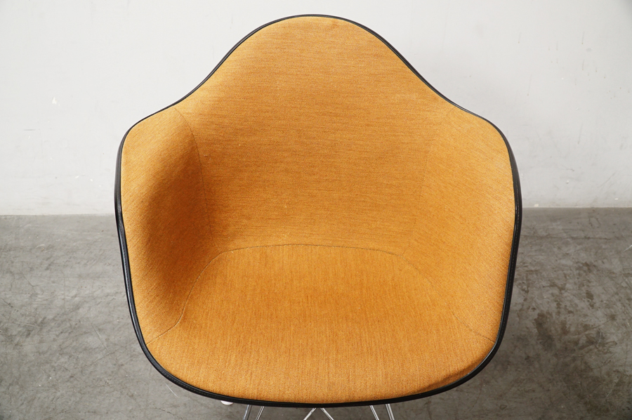 HermanMiller(ハーマンミラー) アームシェルチェア DAR  ヴィンテージ ワイヤーベース エッフェル イームズ　アドア東京