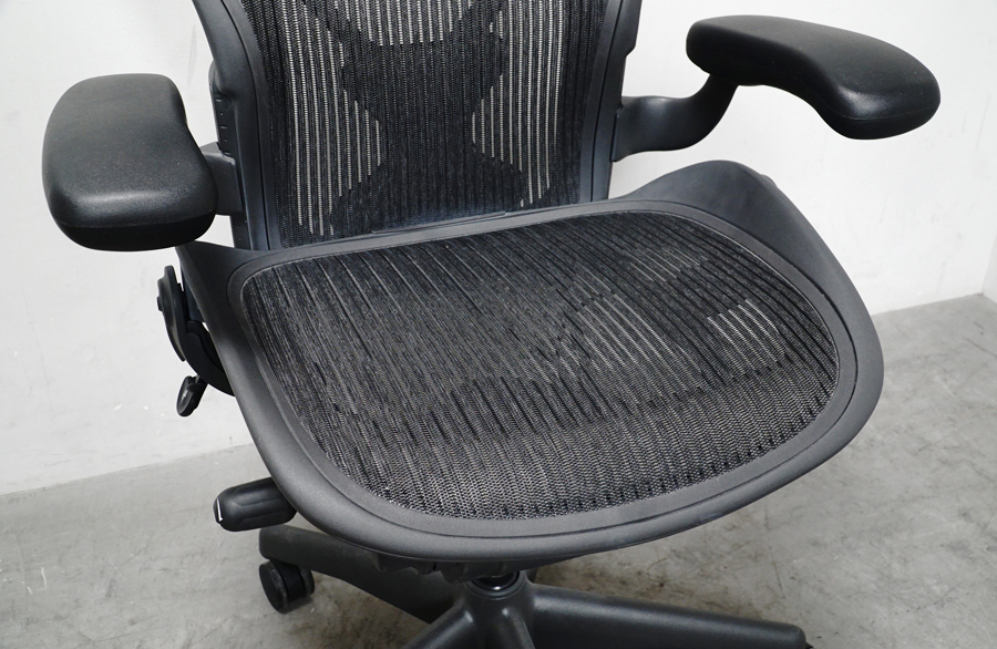 HermanMiller（ハーマンミラー） アーロンチェア Bタイプ フル装備 デスクチェア　アドア東京