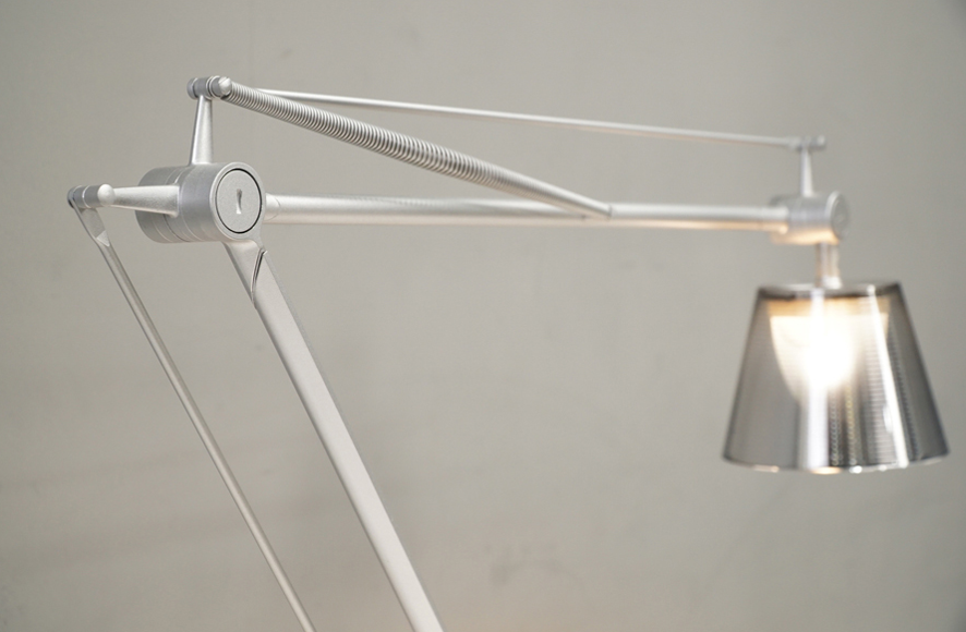 FLOS(フロス)  -アドア東京- ARCHIMOON(アーキムーン) テーブルスタンドランプ 照明 ライト yamagiwa ヤマギワ Cassina ixc.カッシーナ