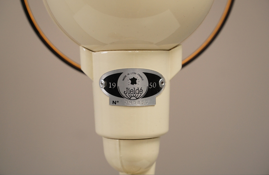 Jielde(ジェルデ)-アドア東京-  Signal Desk Lamp Ivory シグナルデスクランプ 照明 フランス 限定IDEE別注色 アイボリー