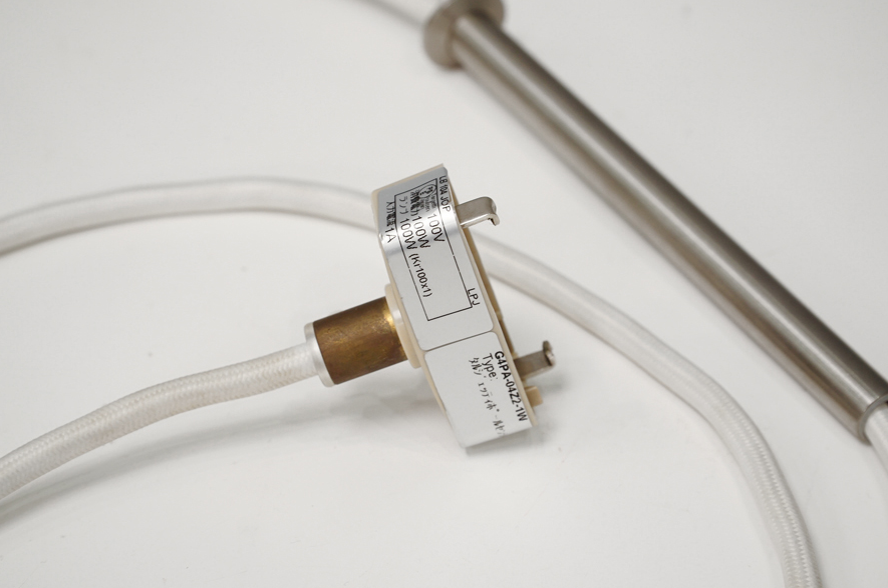 louis poulsen(ルイスポールセン)-アドア東京- Tolbod(トルボー)220 ペンダントランプ 北欧 デンマーク 照明 ライト ヤマギワ 