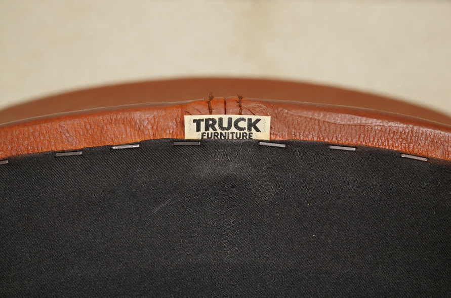 TRUCK furniture(トラックファニチャー) -アドア東京- SR ARM CHAIR(SRアームチェア)  ダイニングチェア 牛革