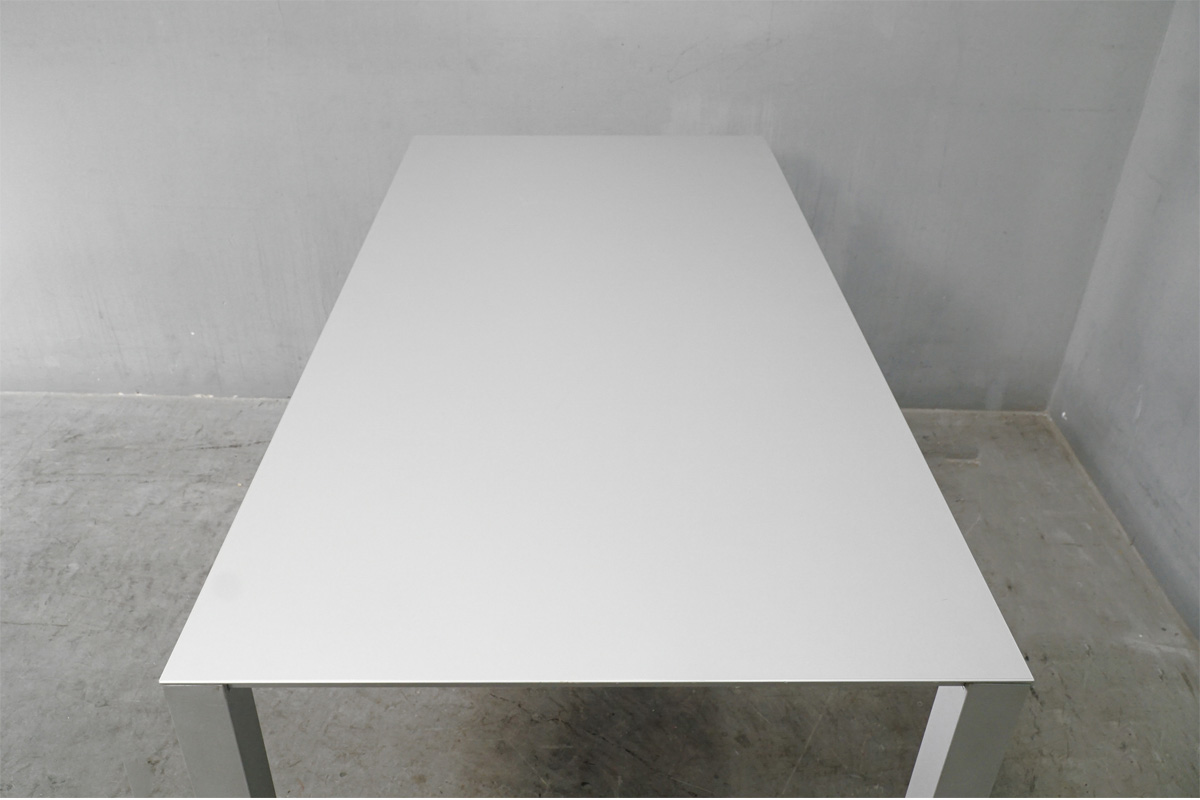 Cassina ixc.(カッシーナ・イクスシー) AIR FRAME 3004 VO(エアーフレーム 3004 VO) ダイニングテーブル 天板