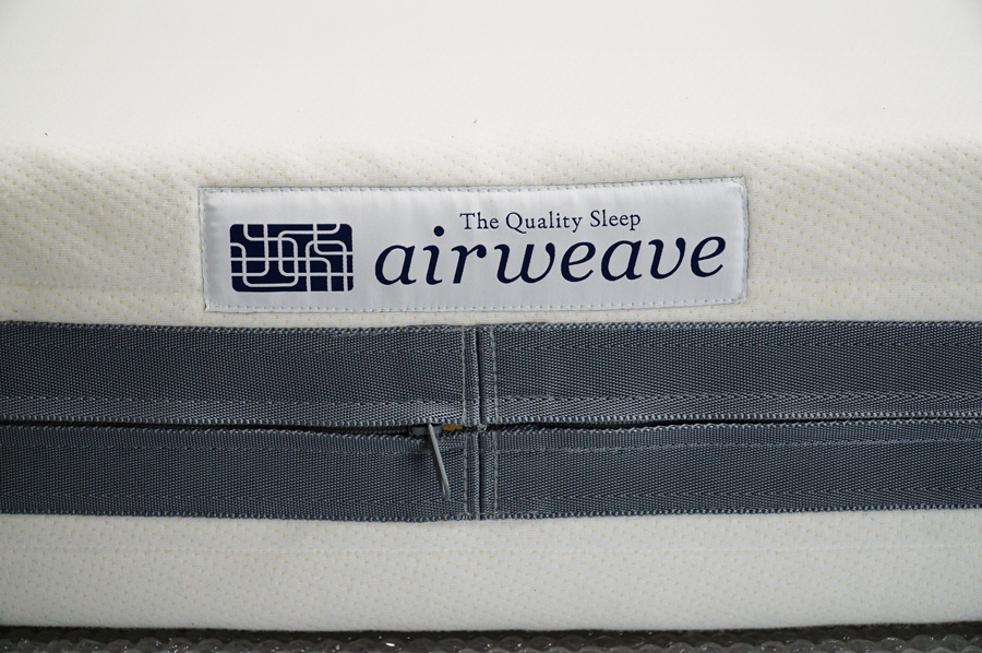 airweave(エアウィーヴ)  ベッドマットレス S02 高反発 セミダブルサイズ　アドア東京