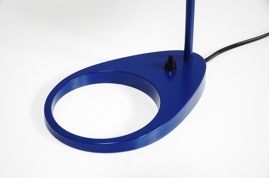 louis poulsen(ルイスポールセン) AJ TABLE テーブルランプ ミッドナイトブルー アルネ・ヤコブセン照明 アドア東京