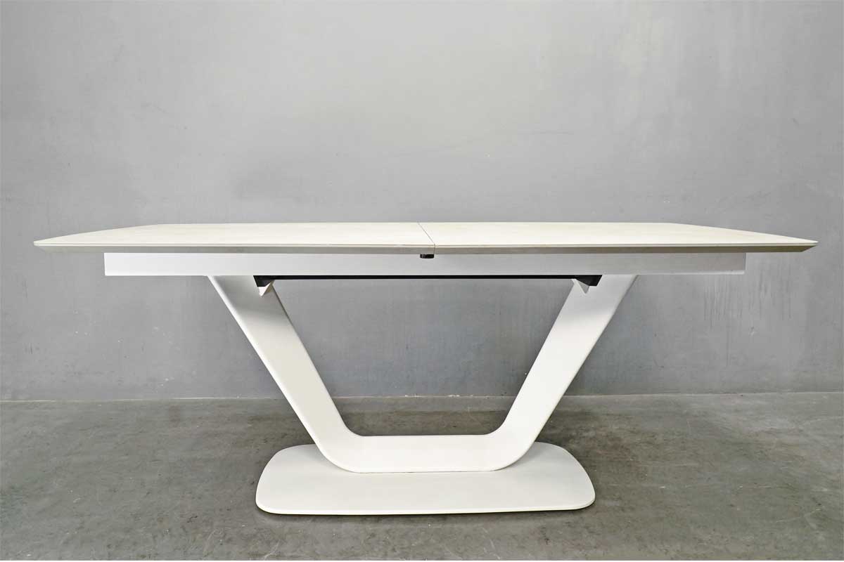 BoConcept (ボーコンセプト) ALICANTE (アリカンテ) 伸張式 ダイニングテーブル アッシュセラミック×ホワイト