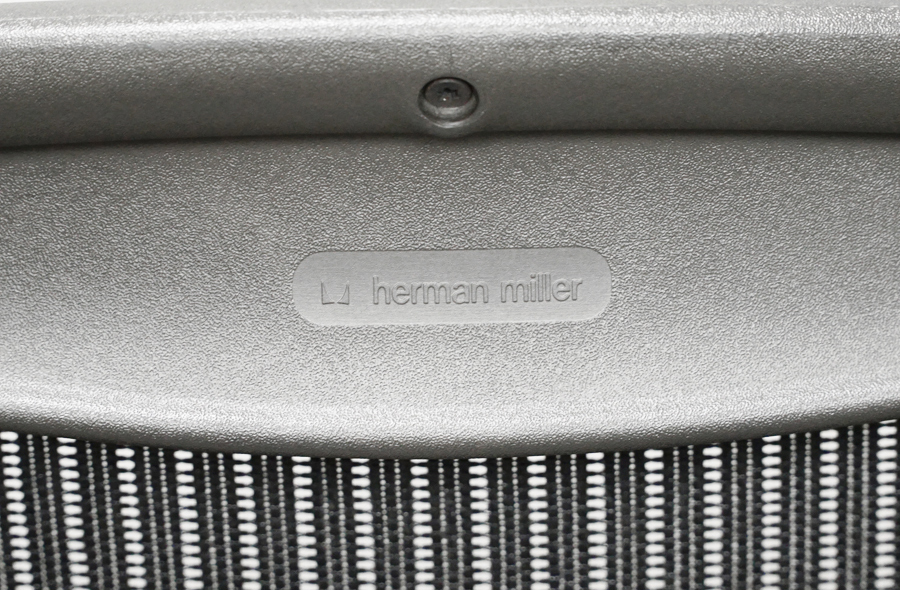 HermanMiller（ハーマンミラー） アーロンチェア Bタイプ フル装備 デスクチェア オフィスチェア グラファイト　アドア東京