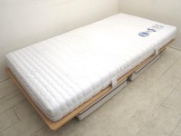 artandzen-img400x598-1316757307ecqt7s1026