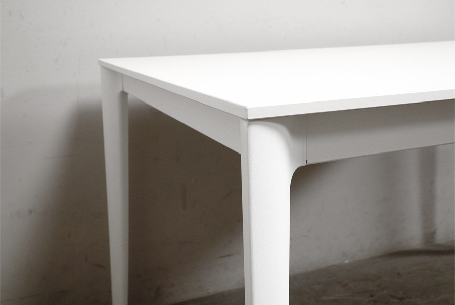 拡大　Boconcept (ボーコンセプト) Torino(トリノ) ダイニングテーブル　アドア東京