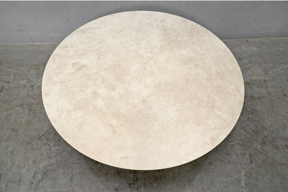 BoConcept (ボーコンセプト) Madrid (マドリッド)コーヒーテーブル ローテーブル セラミック