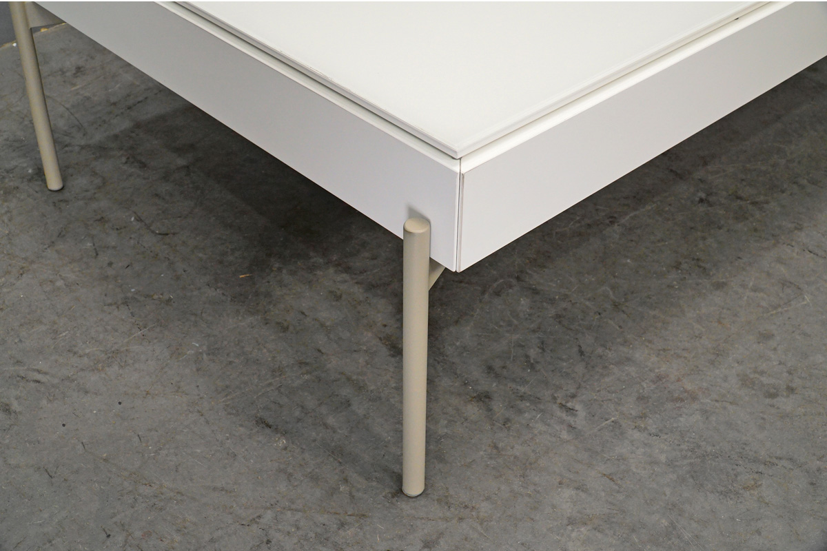 BoConsept(ボーコンセプト) chiva コーヒーテーブル　脚部