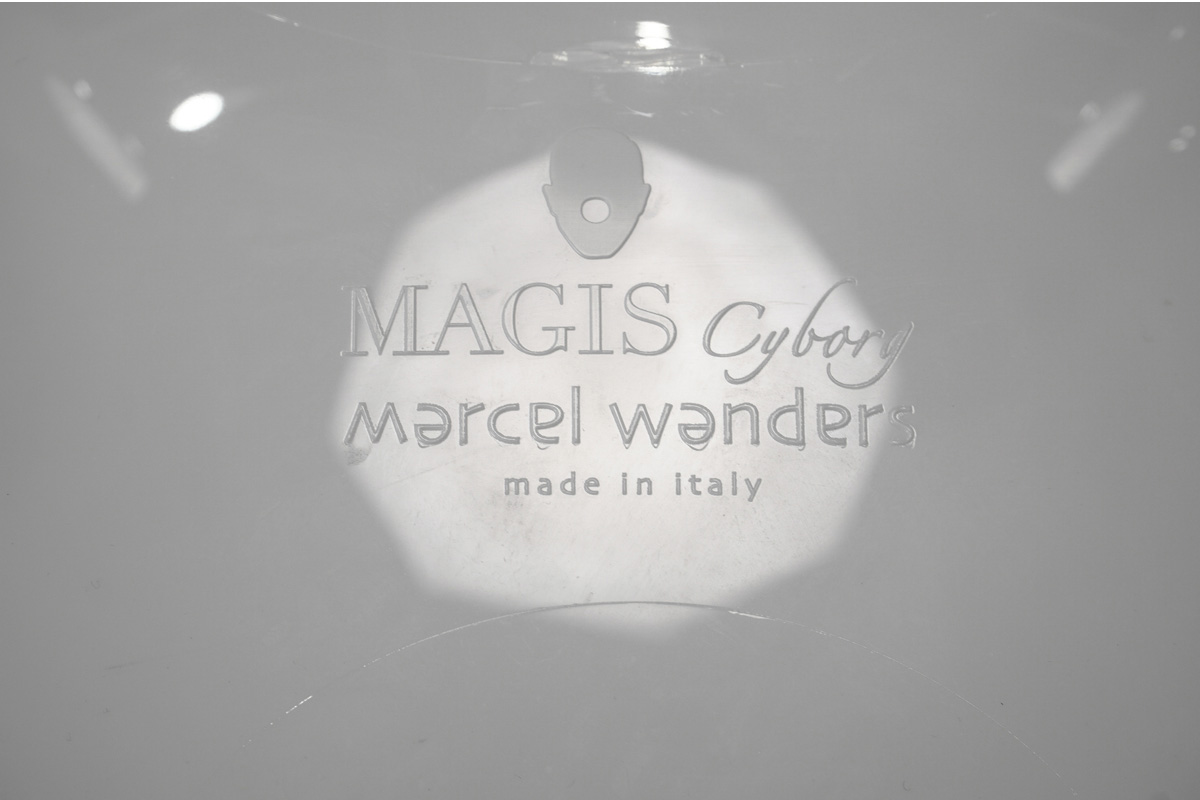 MAGIS(マジス) Cyborg wicker Club(サイボーグ ウィッカー クラブ) チェア　ロゴ