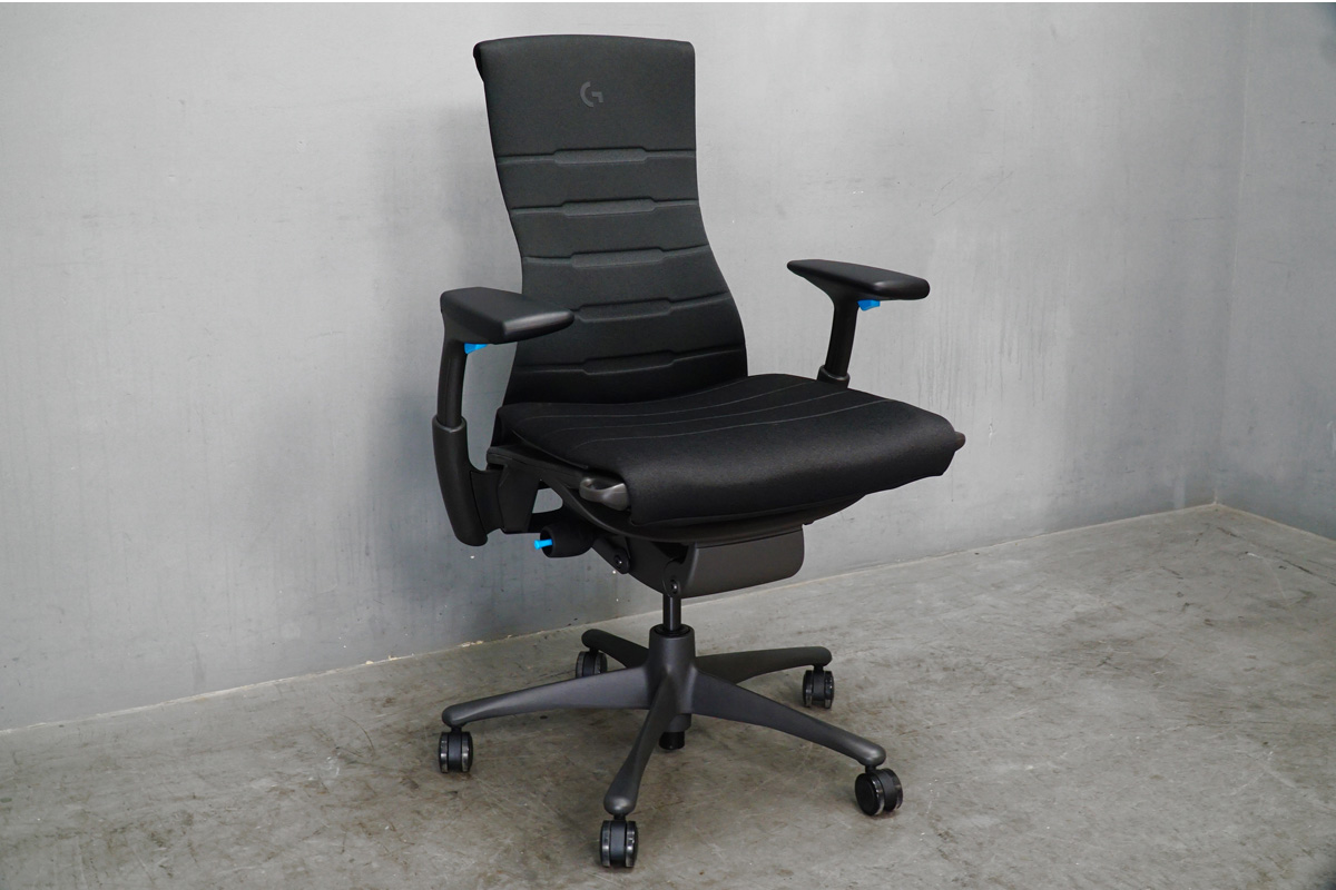 HermanMiller (ハーマンミラー)×ロジクールG エンボディゲーミングチェア